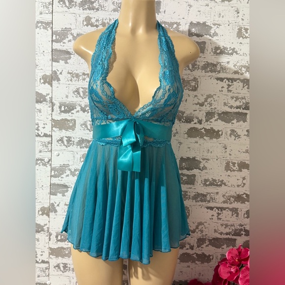 Elegant Teal Lace Halter Chemise - Picture 5 of 6